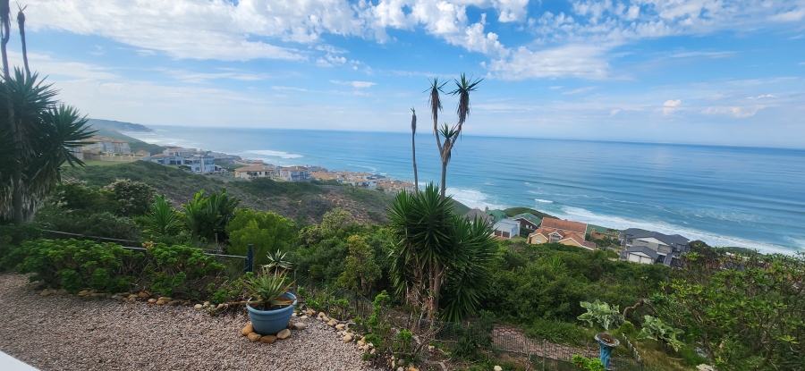 5 Bedroom Property for Sale in Dana Bay Western Cape